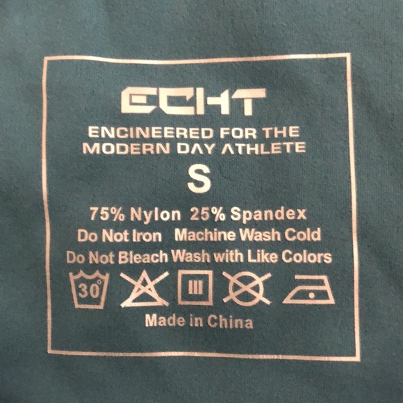 NWOT ECHT Crop Top - Picture 4 of 4